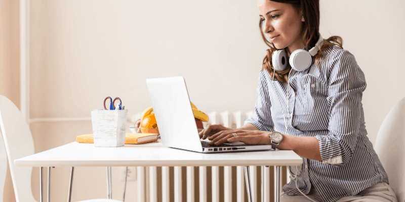 Making money as a new blogger shouldn't be your main focus