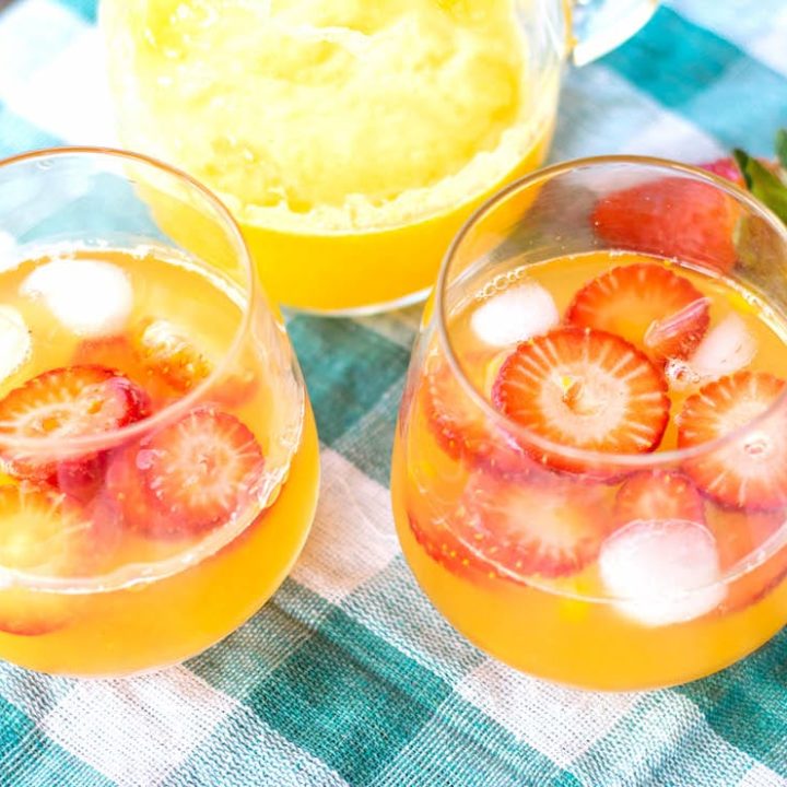 Image for Fresh Strawberry Mango Lemonade