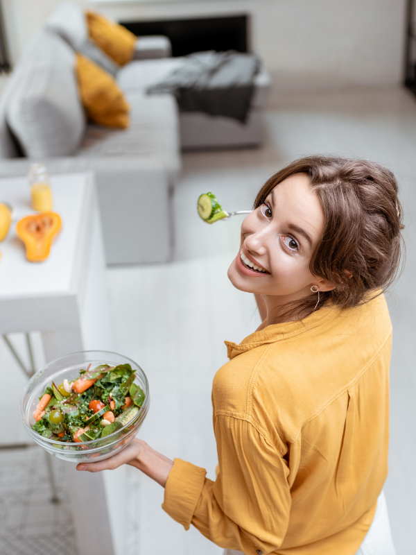 woman-eating-a-salad