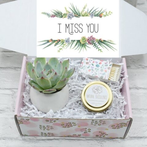 Image for Friendship Gift Box