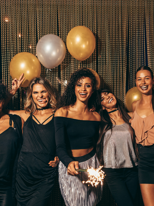 women-partying-on-New-Year