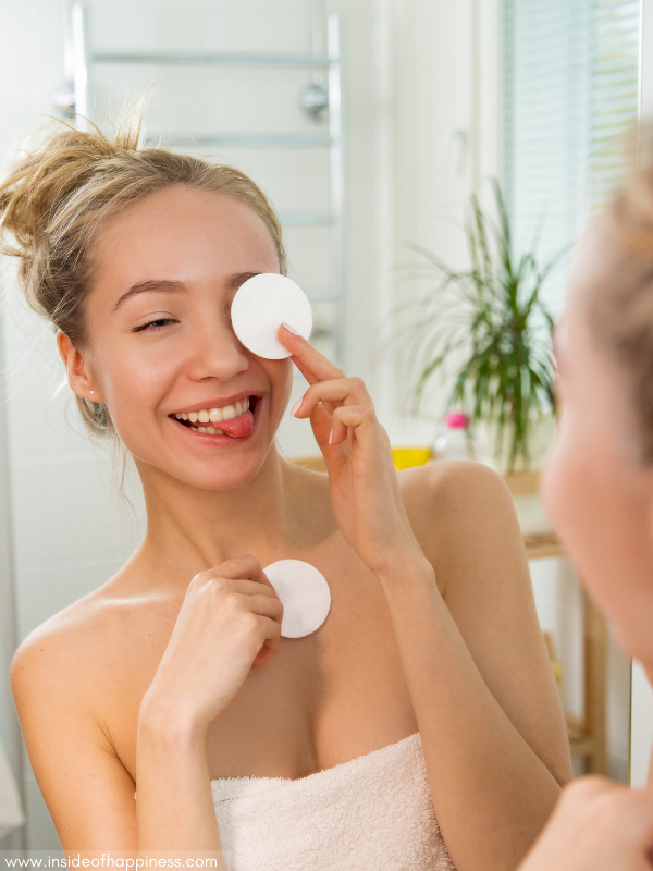 woman-having-a-face-routine
