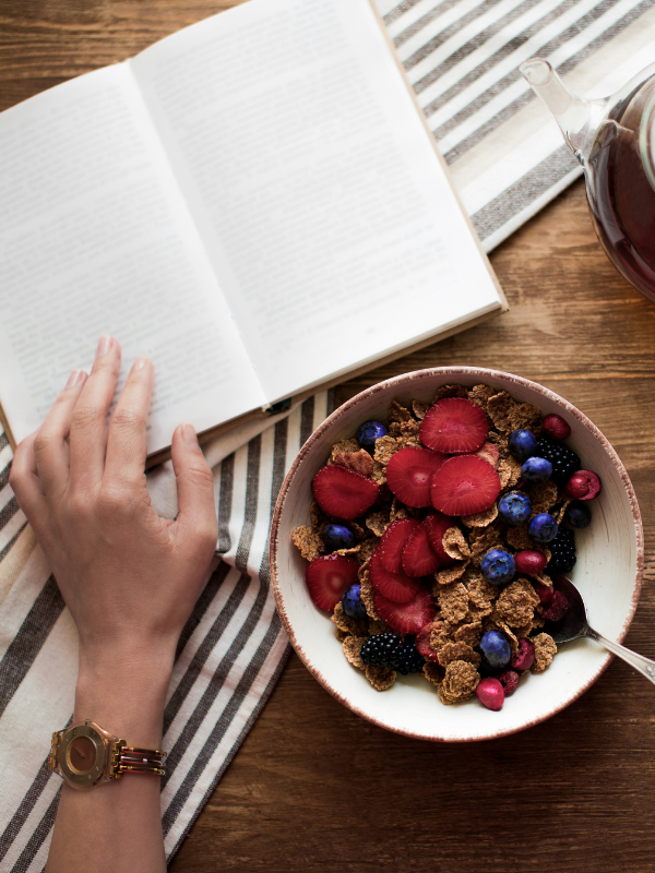 healthy-breakfast-and-an-open-book