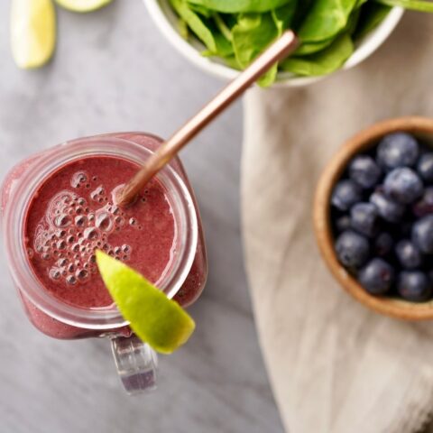 Image for HEALTHY BLUEBERRY SMOOTHIE (with Spinach & Yogurt)