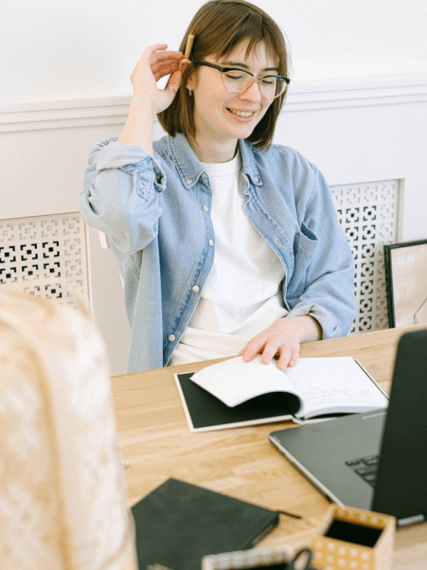 woman-working-on-a-desk