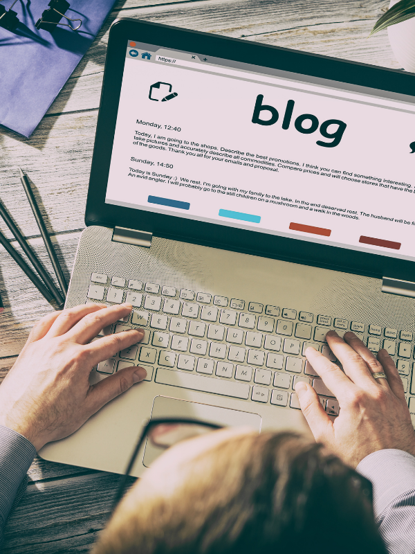 4 photo of a blog post