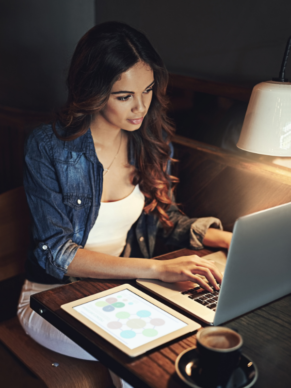 woman using time blocking method for work