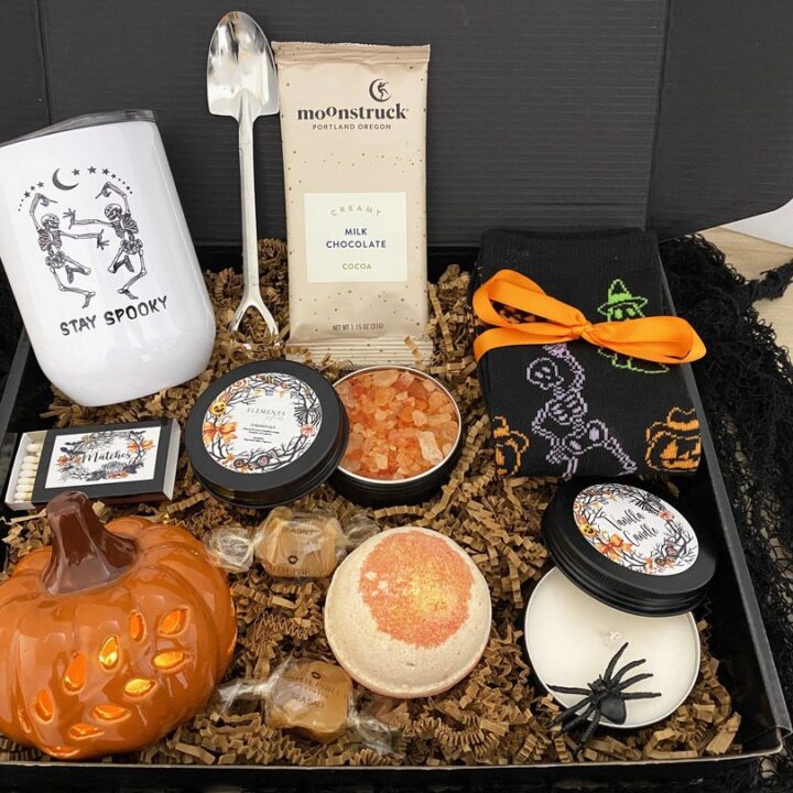 Image for Stay Spooky Box
