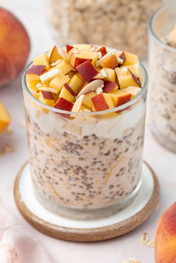 peach overnight oats