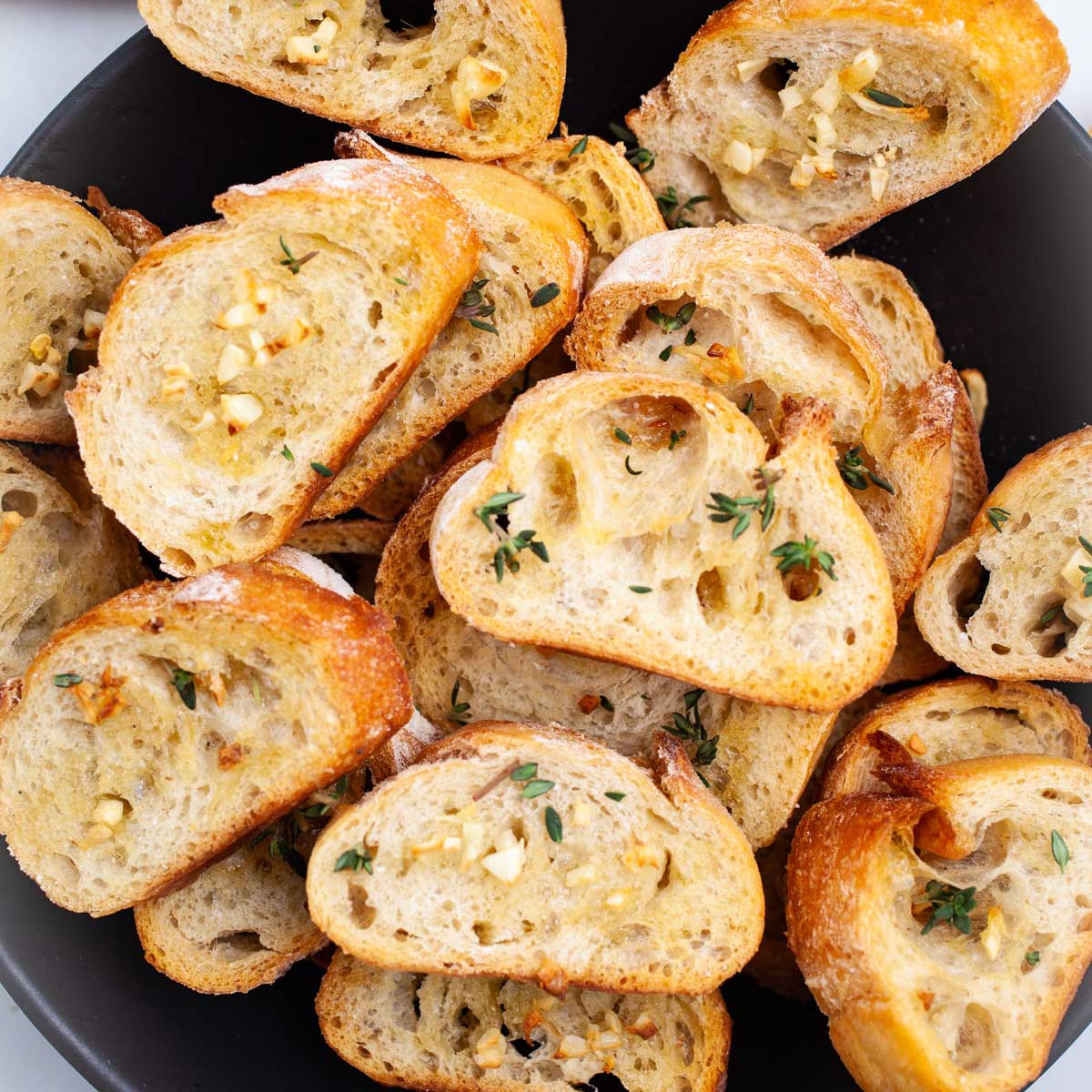 Image for Easy Garlic Crostini With Olive Oil